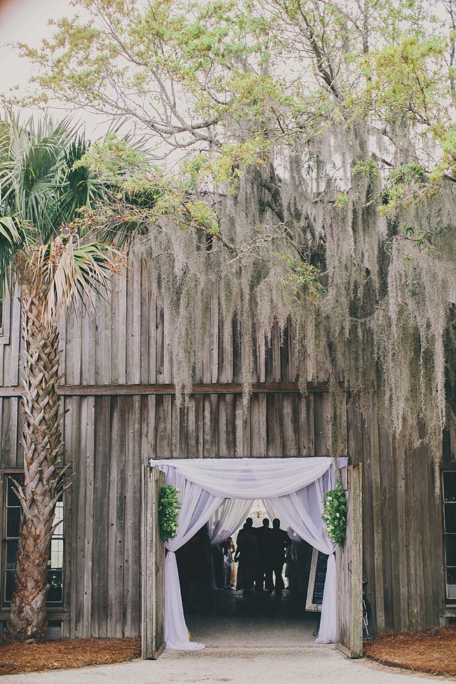 Megan & Blake {Cotton Dock at Boone Hall Plantation} - The Wedding Row